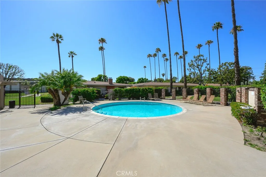 Additional image 26 of 661 W 6th St Unit B, Tustin, CA 92780