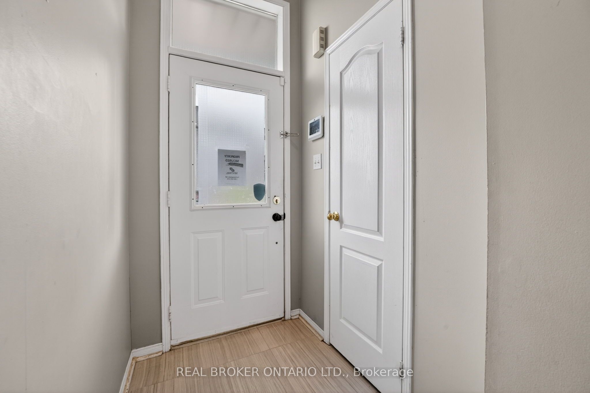 Additional image 4 of 8-5985 Creditview Road, Mississauga, ON, L5V 2M9