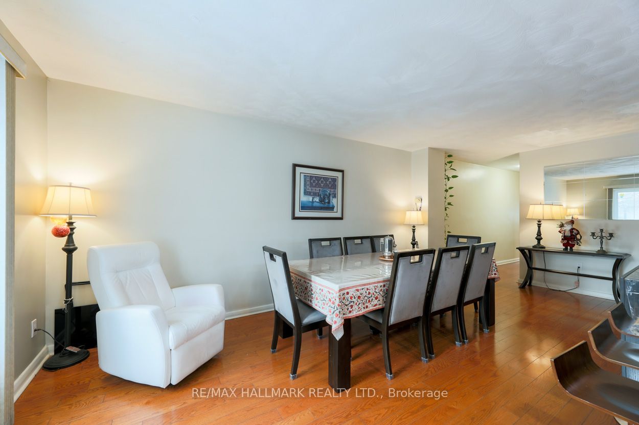Additional image 2 of 12 Trinnell Boulevard, Toronto, ON, M1L 1S7