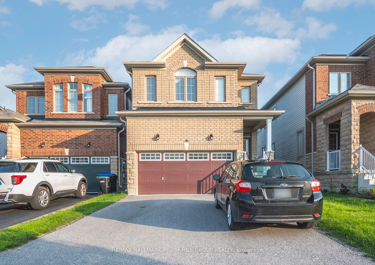 36 Sasco Way, Essa, ON, L3W 0C8