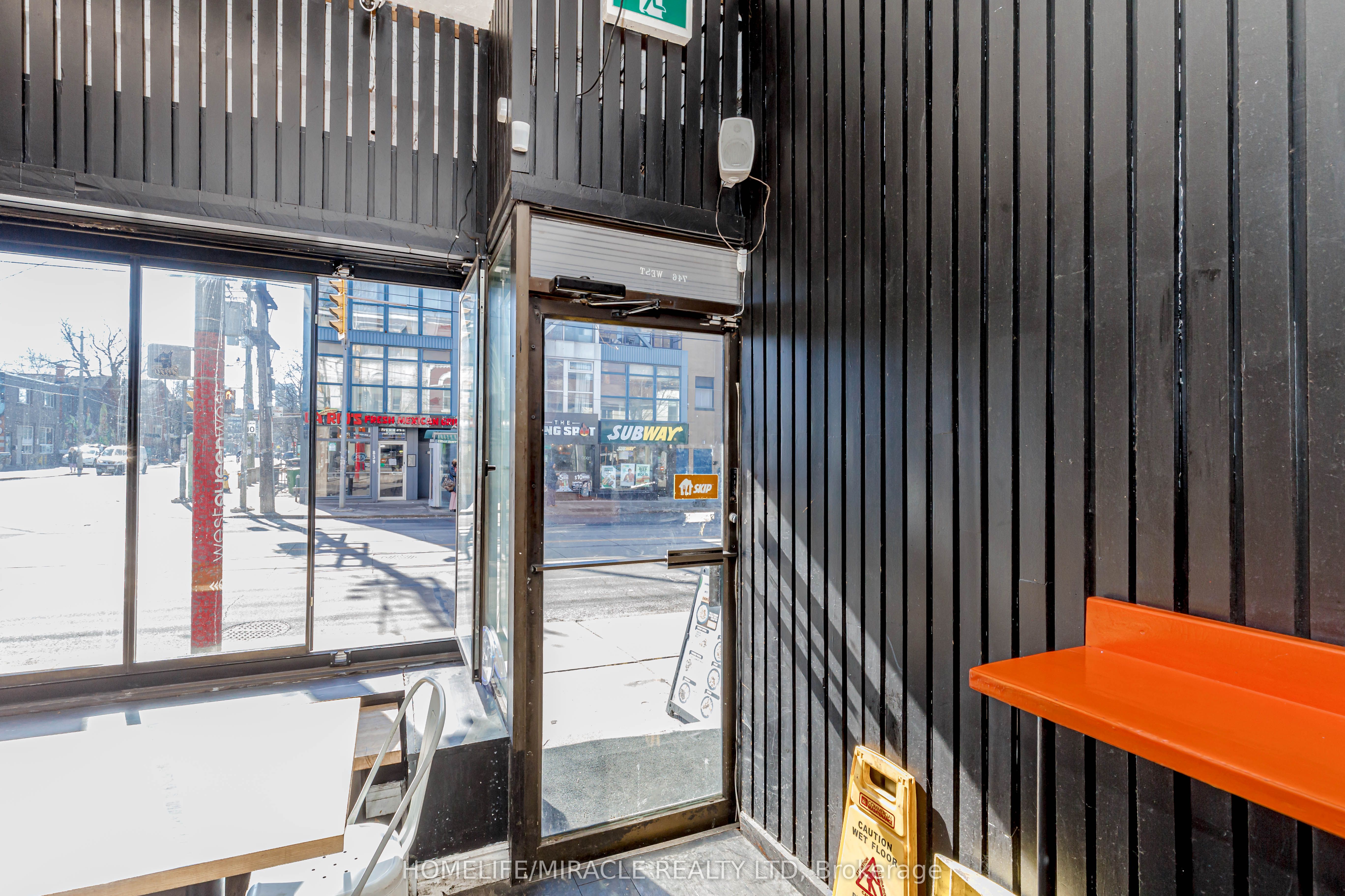 Additional image 3 of 746 Queen Street, Toronto, ON, M6J 1E9
