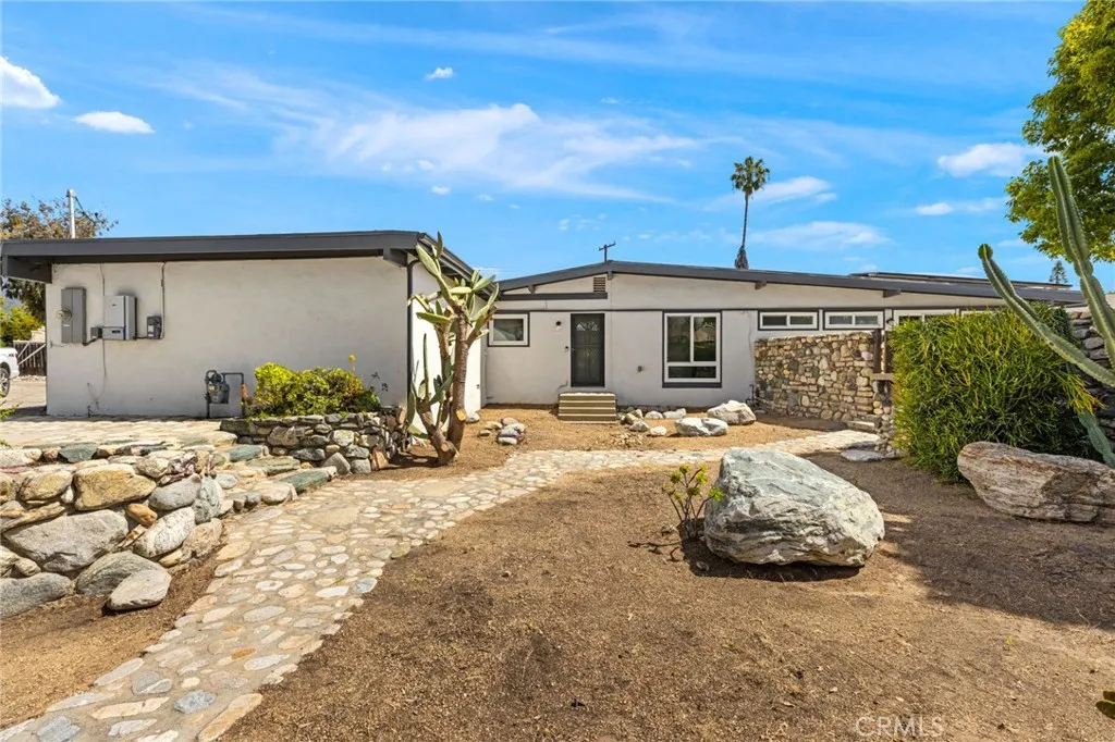 Additional image 14 of 1690 N Mills Ave, Claremont, CA 91711