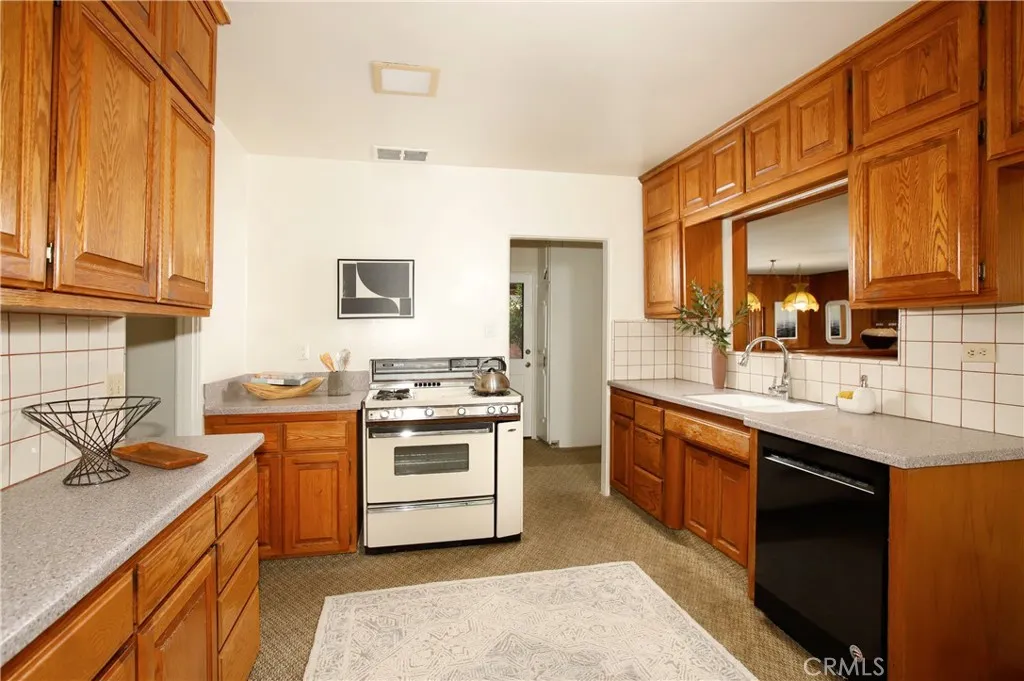 Additional image 58 of 1639 Thompson Ave, Glendale, CA 91201