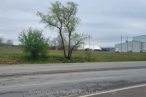 265 Edward Street, St. Thomas, ON, N5P 4A9 photo 5