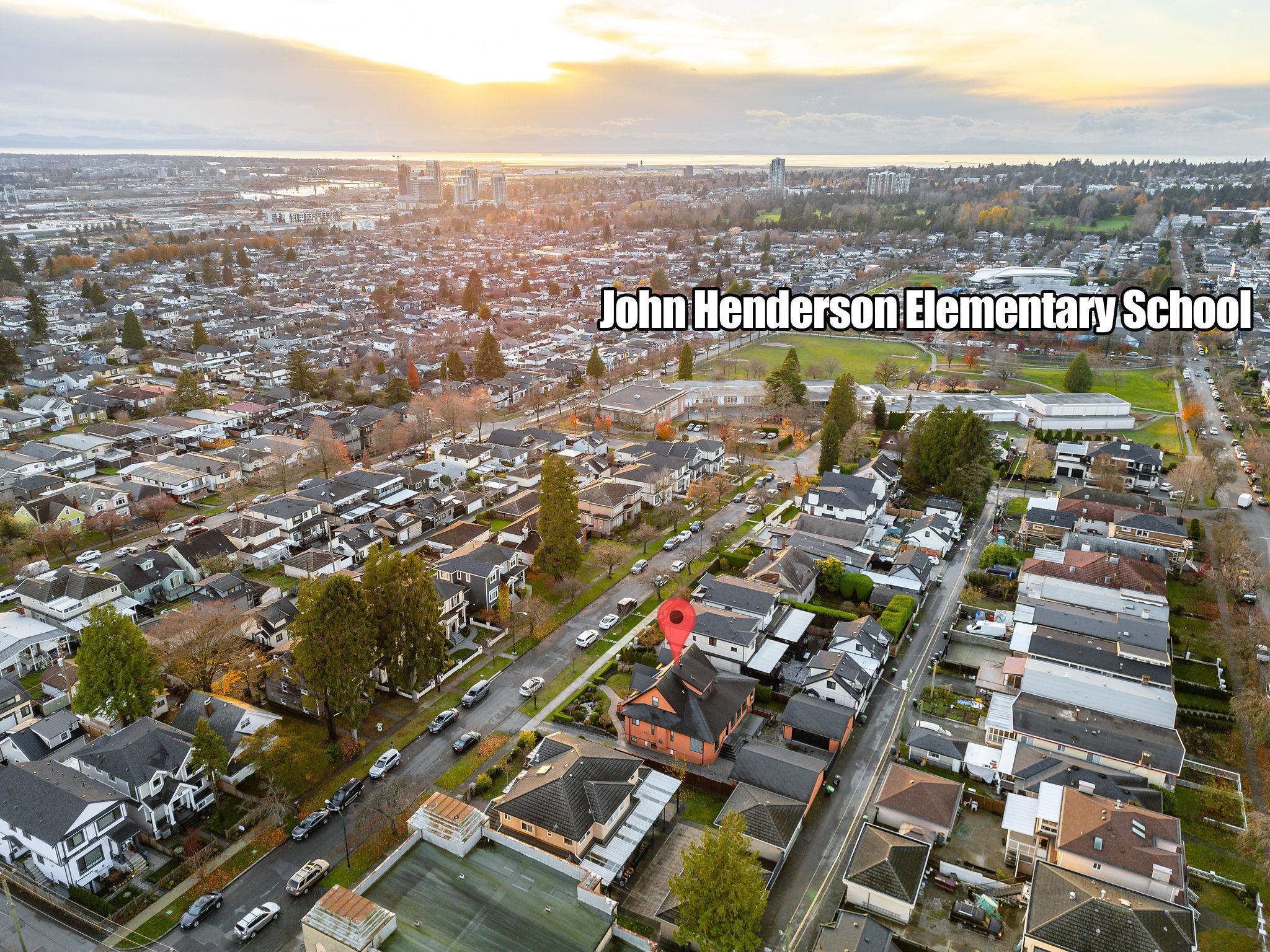 617 52nd Avenue E, Vancouver, BC, V5X 1G8