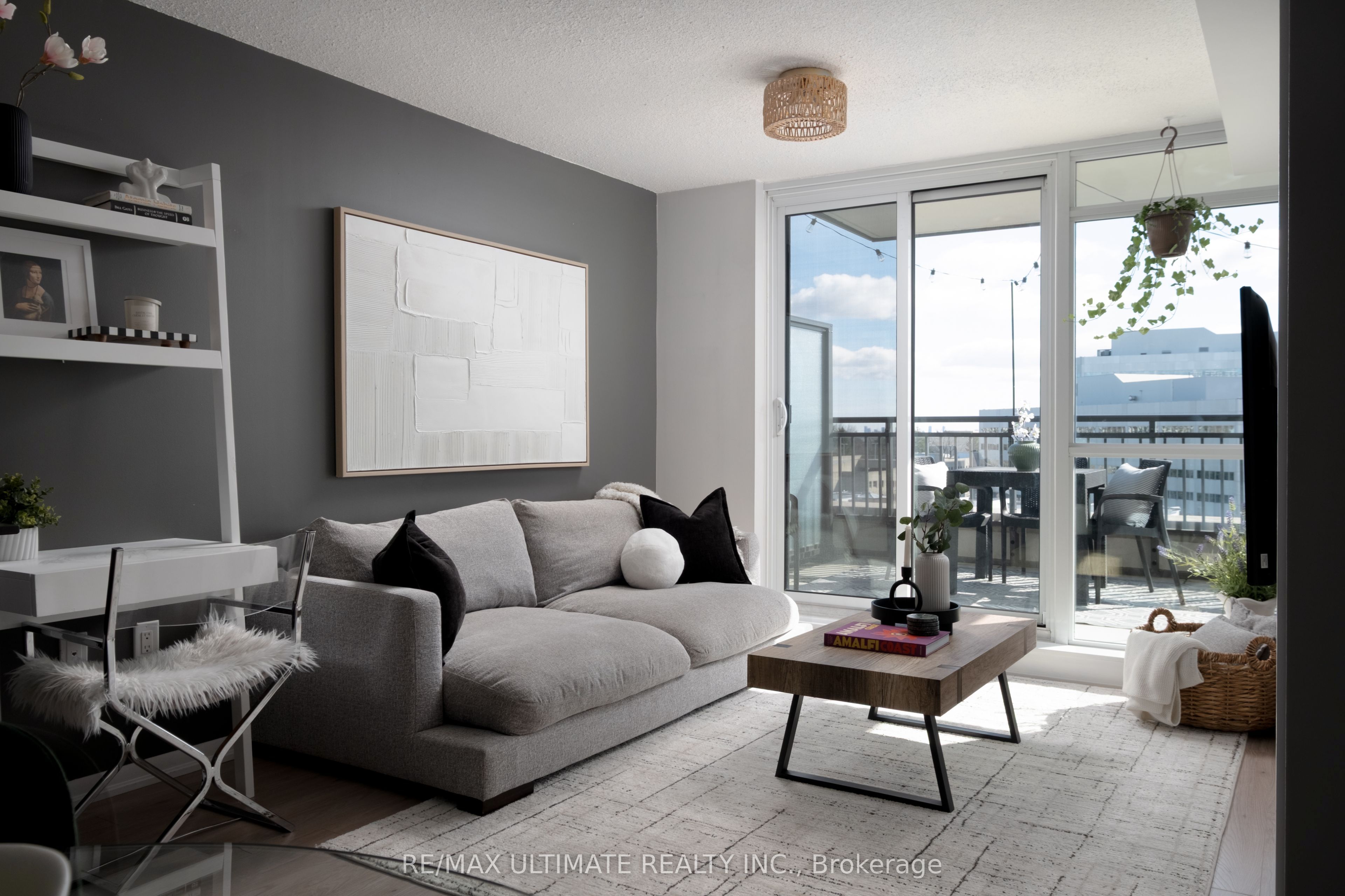 738-36 Via Bagnato N/a, Toronto, ON, M6A 0B7