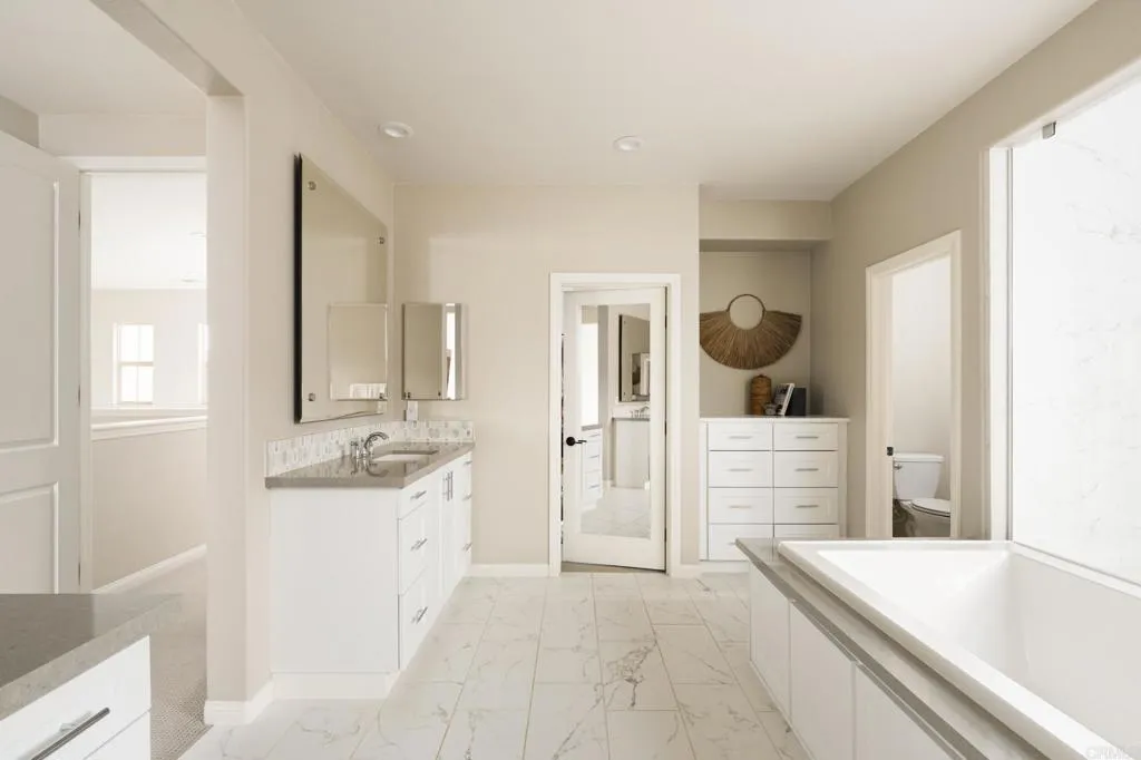 Additional image 21 of 21847 Gallop Way, Escondido, CA 92029