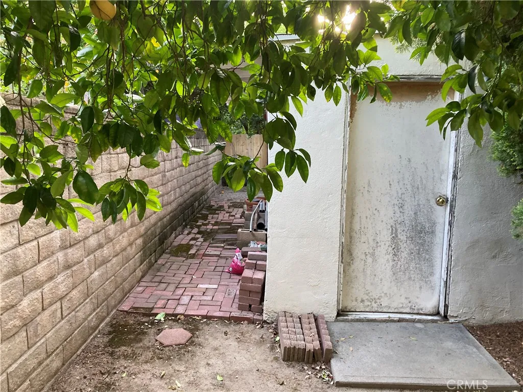 Additional image 48 of 23540 Collins St, Woodland Hills, CA 91367
