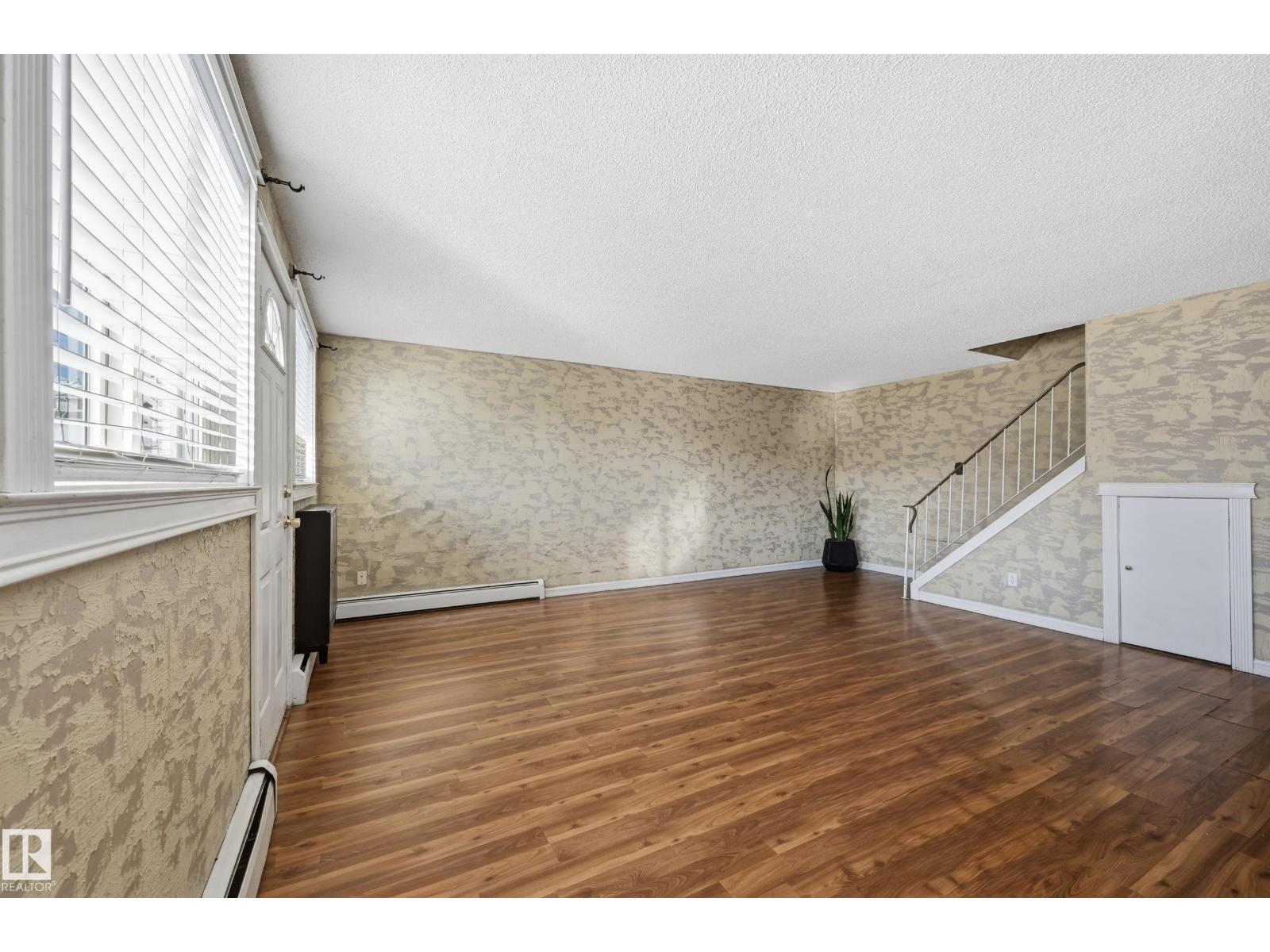 Additional image 5 of 109-14530 52 Street NW, Edmonton, AB, T5A3K5