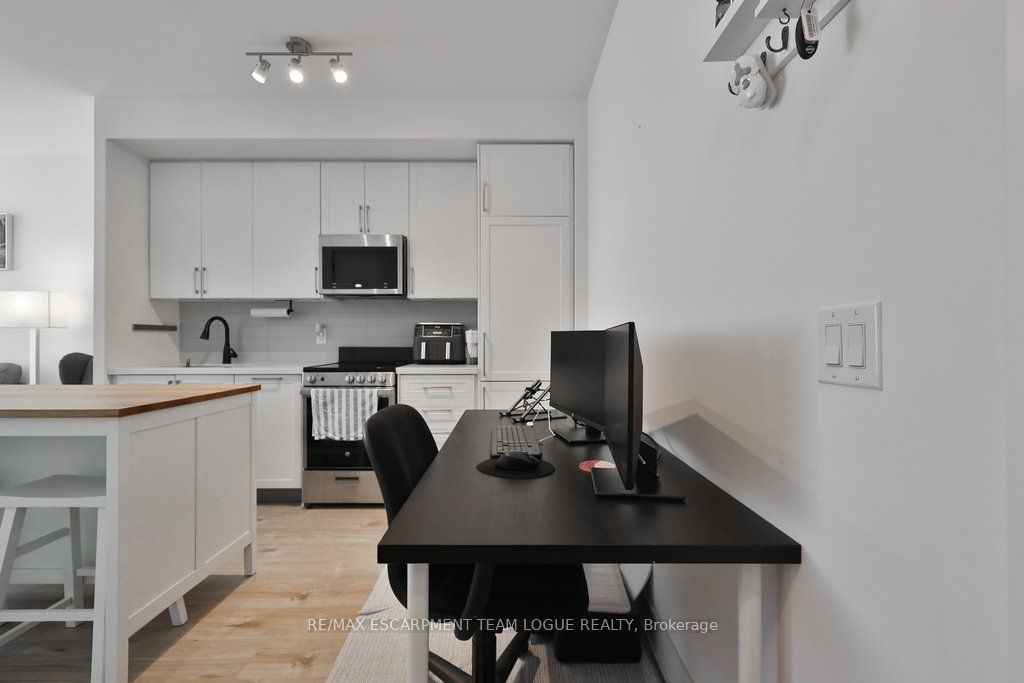 Additional image 6 of 601-2450 Old Bronte Road, Oakville, ON, L6M 5P6