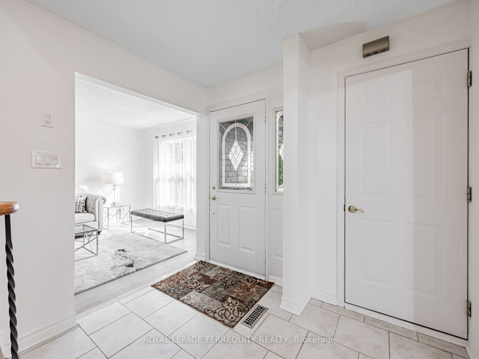 Additional image 2 of 1858 Shadybrook Drive, Pickering, ON, L1V 3A8