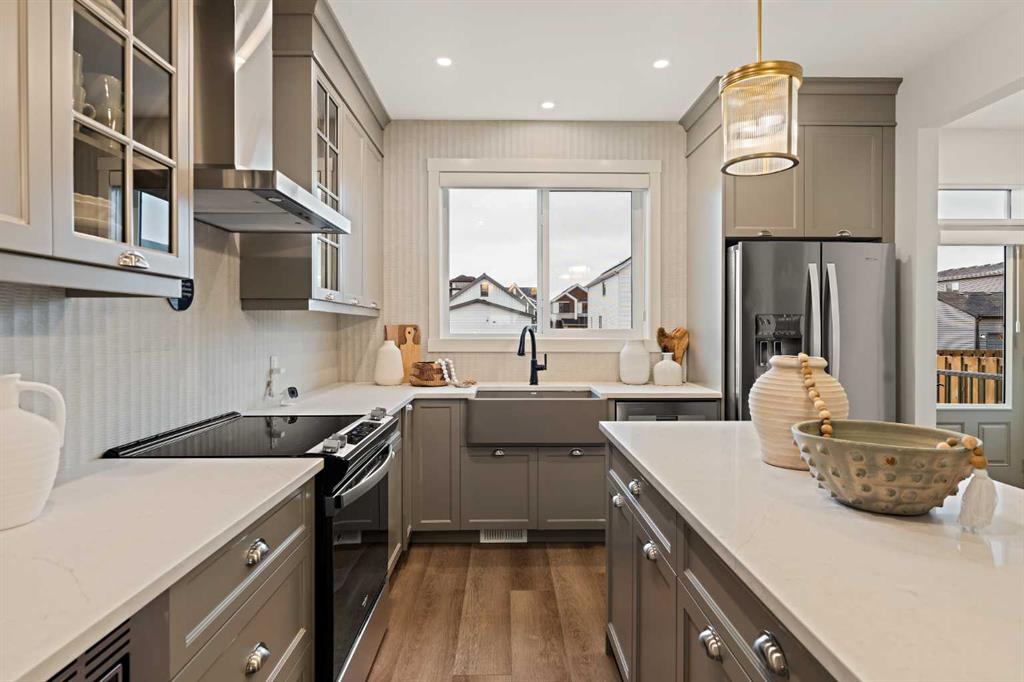 Additional image 5 of 193 Silver Spruce Road SW, Calgary, AB, T2X 6L3