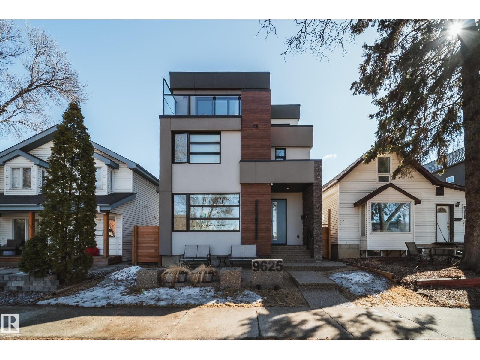 Additional image 2 of 9625 101 Street NW, Edmonton, AB, T5K0W7