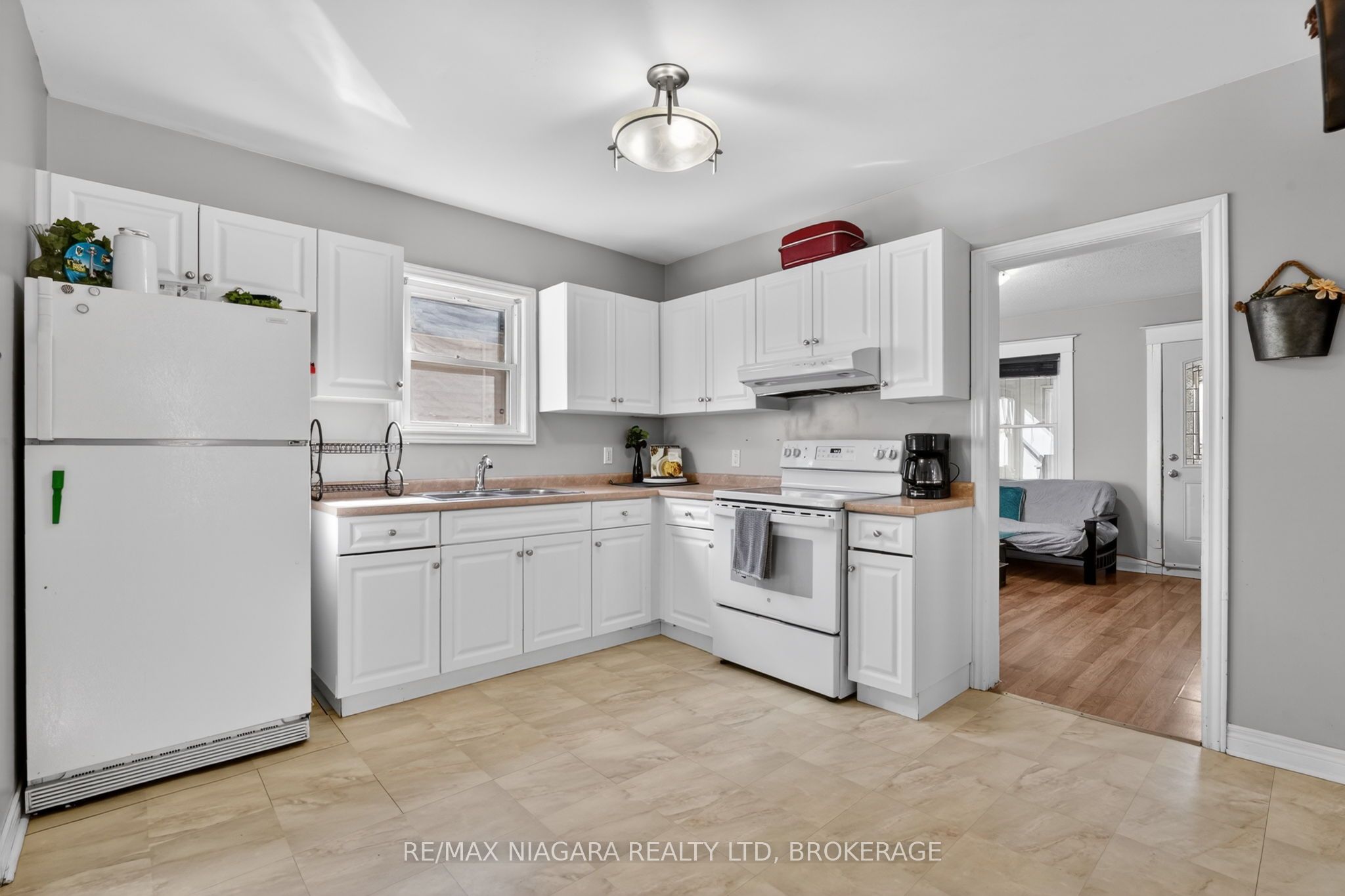 Additional image 3 of 214 Niagara Street, St. Catharines, ON, L2M 4V4