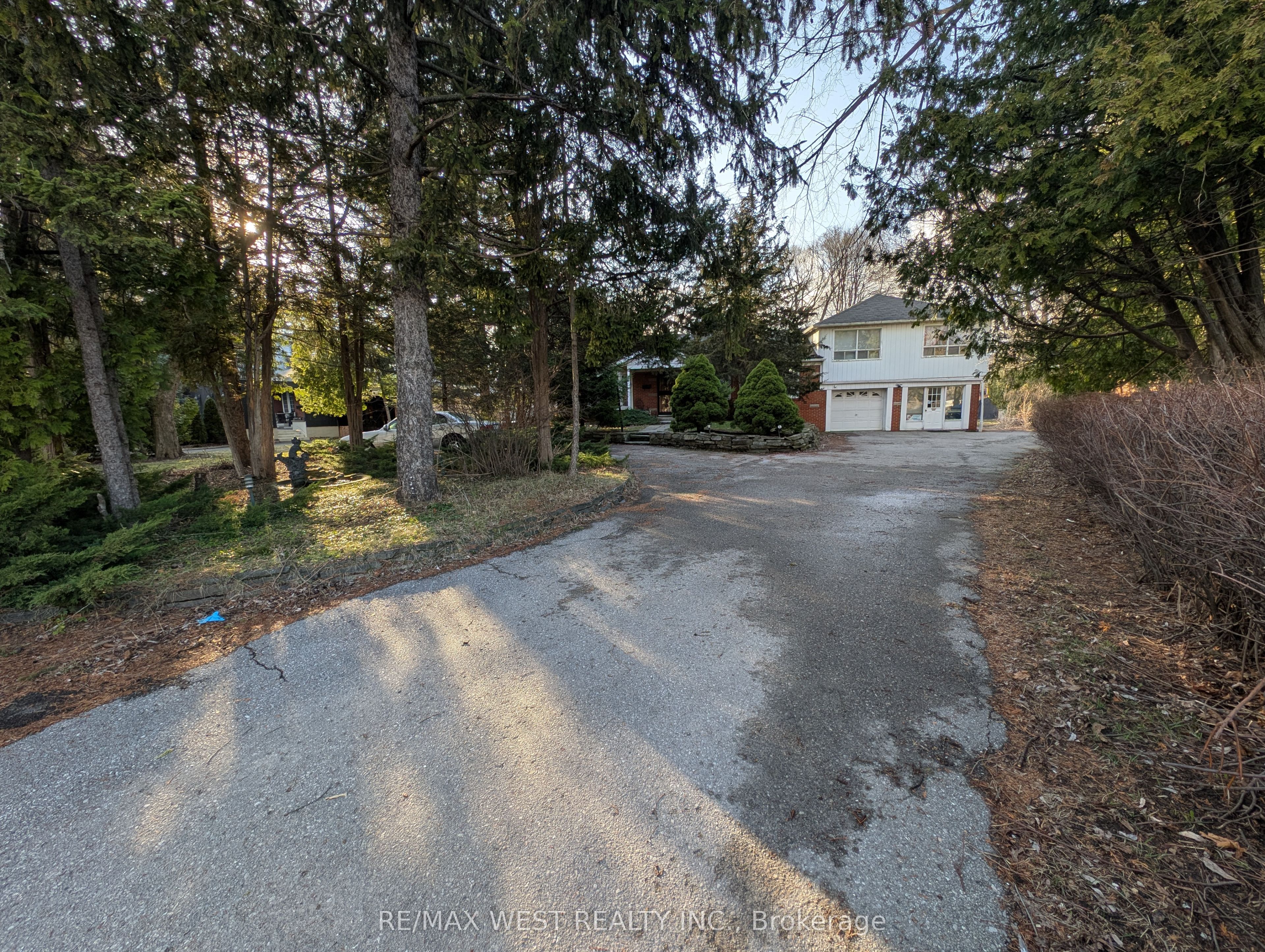Additional image 4 of 1192 & 1200 Kingston Rd Road, Pickering, ON, L1V 1B4