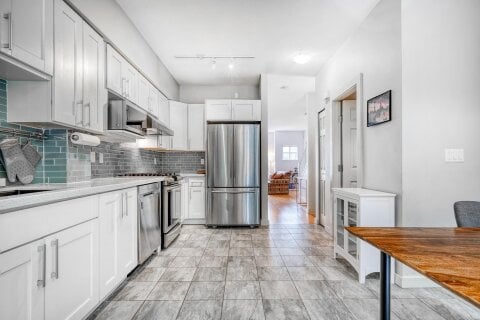 Additional image 7 of 3264 Clermont Mews, Vancouver, BC, V5S 4X3