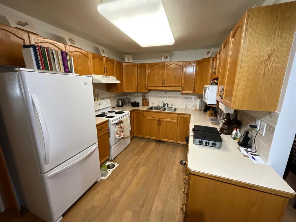 Additional image 5 of 4630 42 Street Crescent, Red Deer, AB, T4N 6Y6