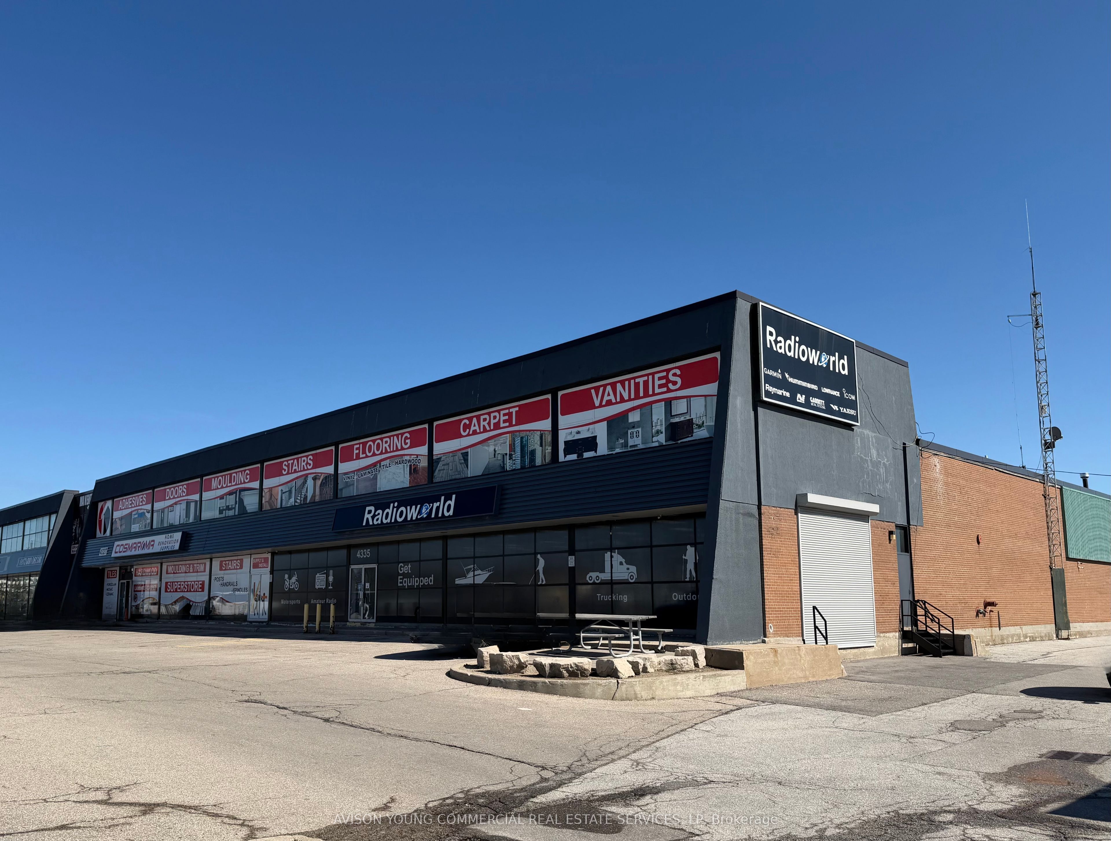 4327 Steeles Avenue W, Toronto, ON, M3N 1V7