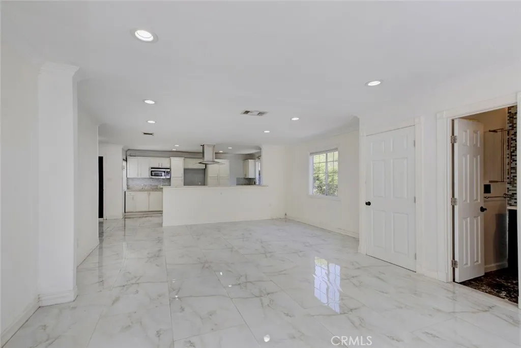 Additional image 8 of 8022 Longridge Avenue, North Hollywood, CA 91605