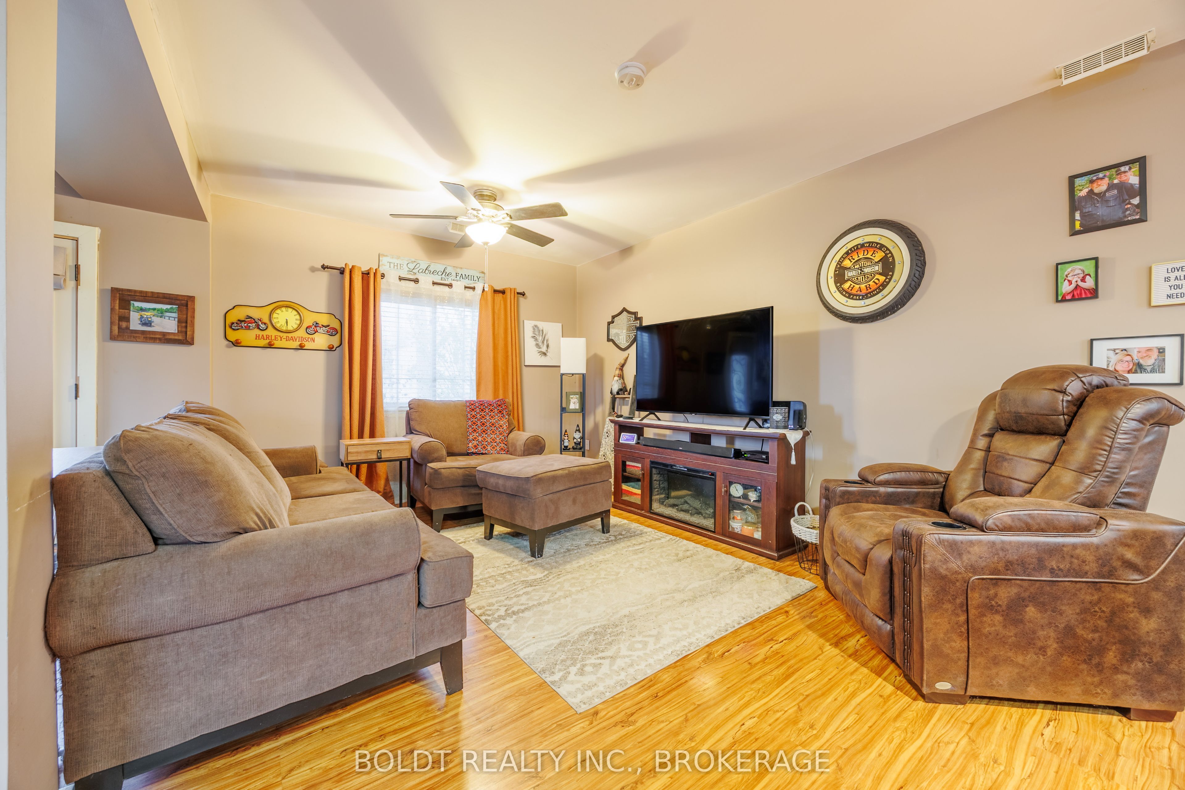 Additional image 3 of 19 Patricia Avenue, Welland, ON, L3C 1E7