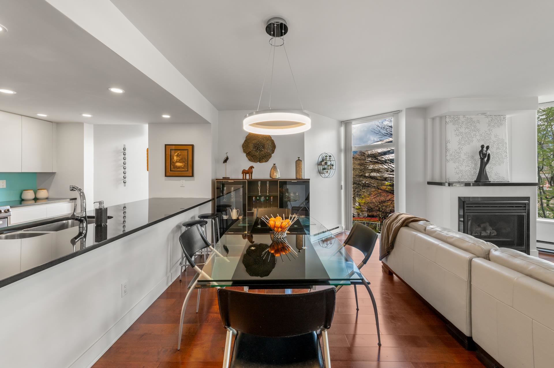Additional image 4 of 302-168 Chadwick Court, North Vancouver, BC, V7M 3L4