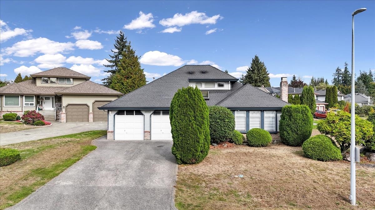 10552 Woodglen Close, Surrey, BC, V4N 1V4