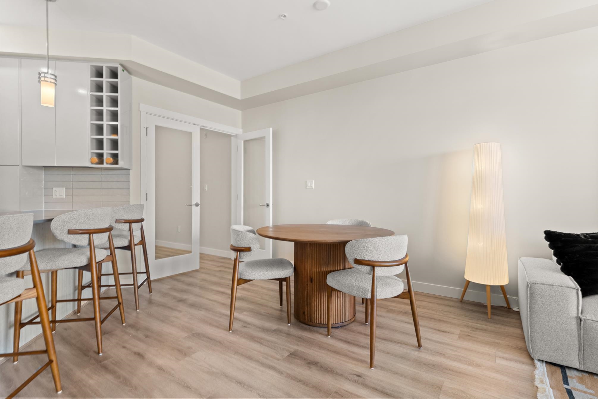 Additional image 3 of 513-23222 Gilley Road, Richmond, BC, V6V 0C8