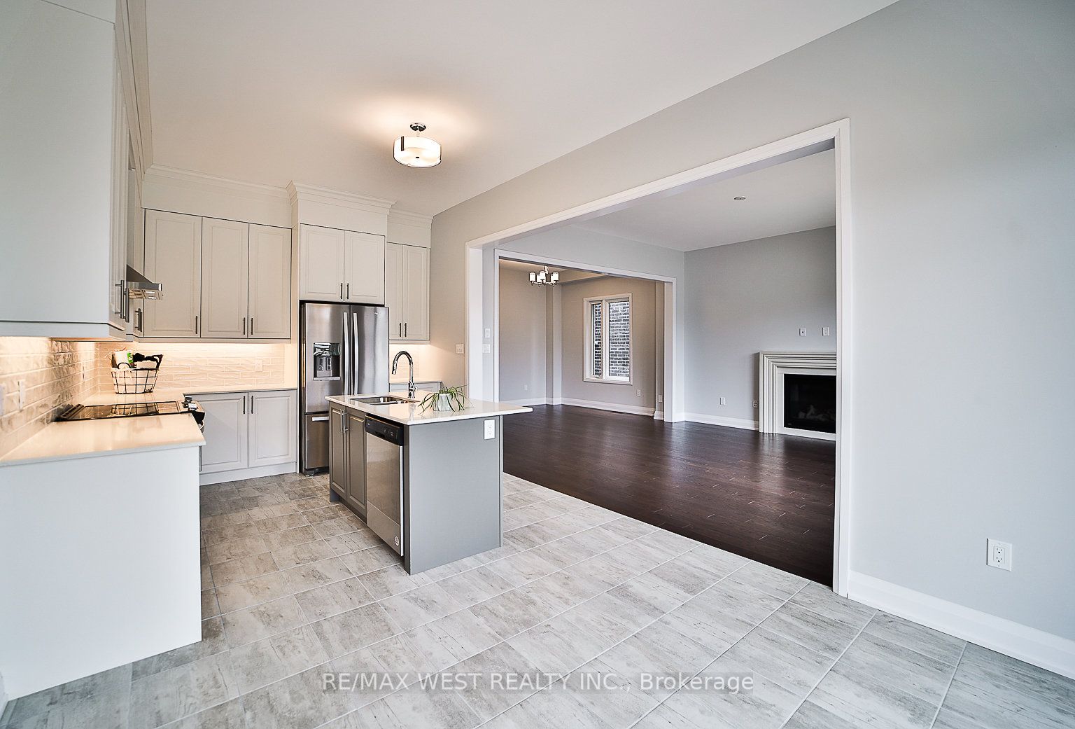 Additional image 2 of 14 Periwinkle Road, Springwater, ON, L0L 1Y3