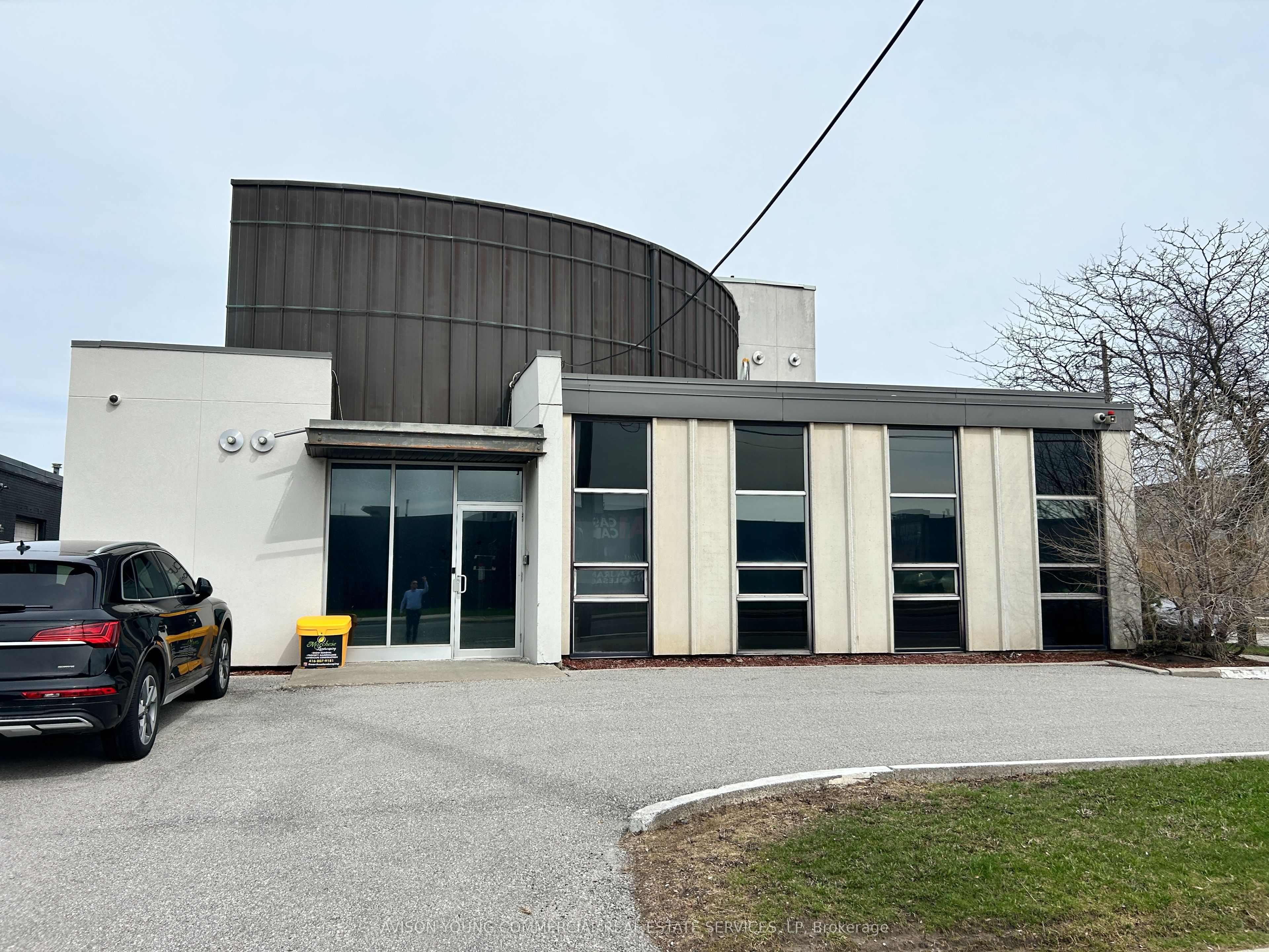 200-1167 Caledonia Road, Toronto, ON, M6A 2X1