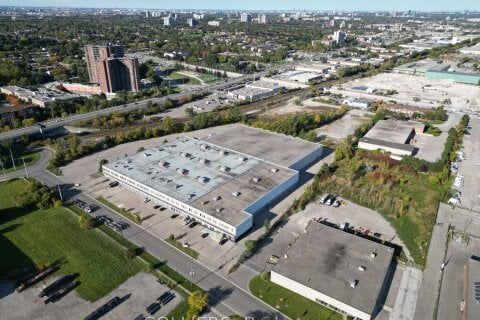 Additional image 7 of 560 Hensall Circle, Mississauga, ON, L5A 1Y1