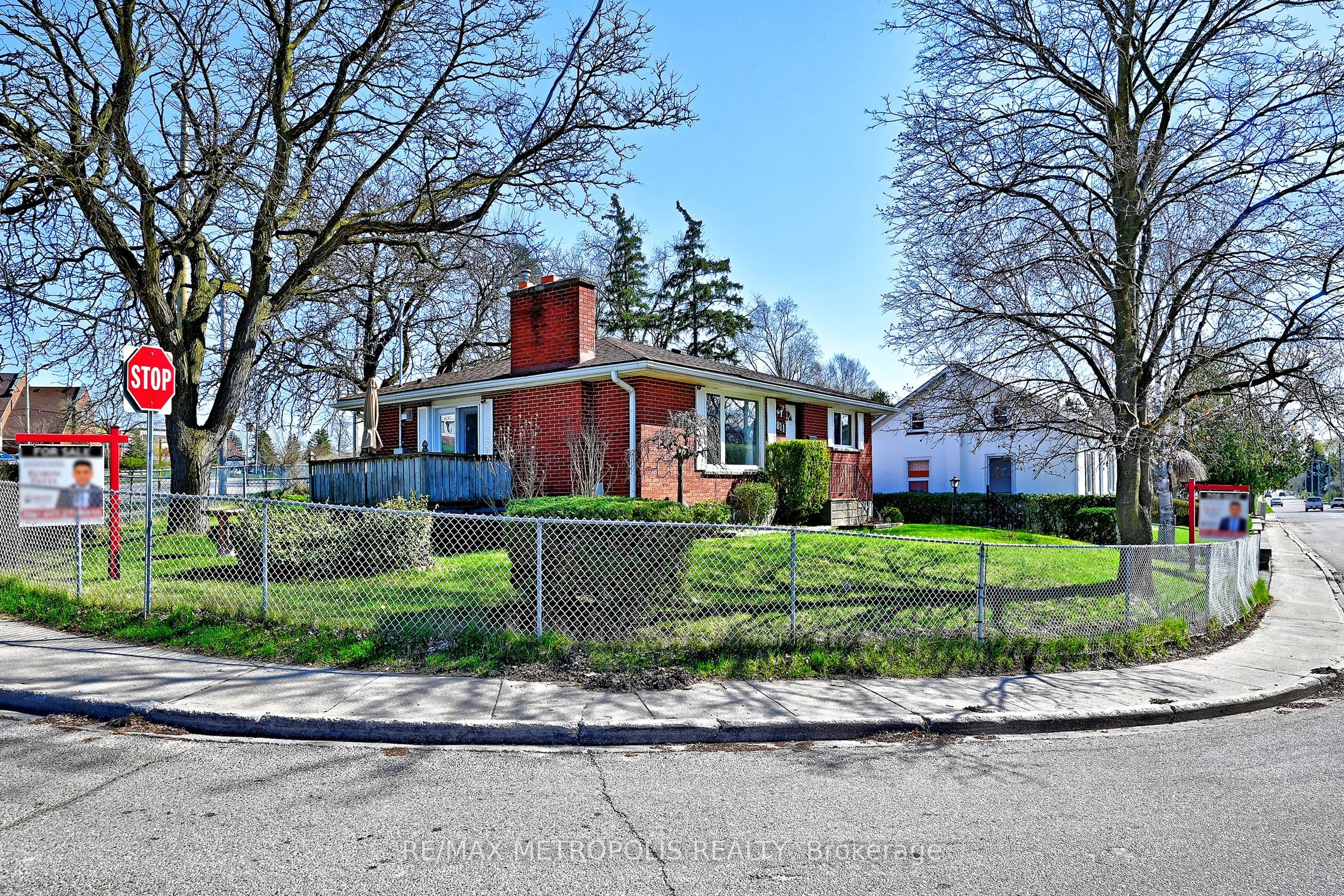 Additional image 2 of 811 Dolph Street N, Cambridge, ON, N3H 2B6