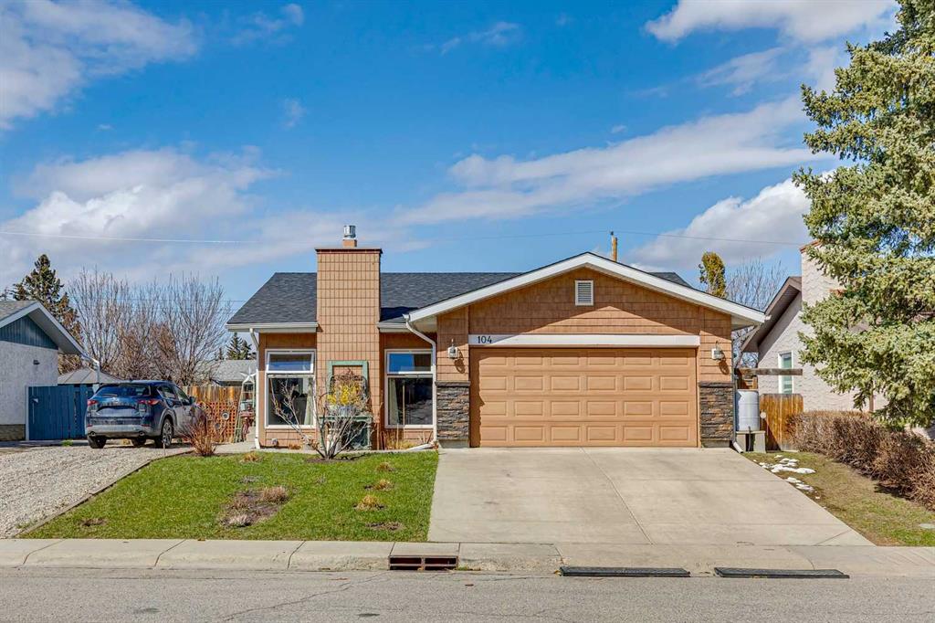 Additional image 2 of 104 Cedarpark Drive SW, Calgary, AB, T2E 1J8