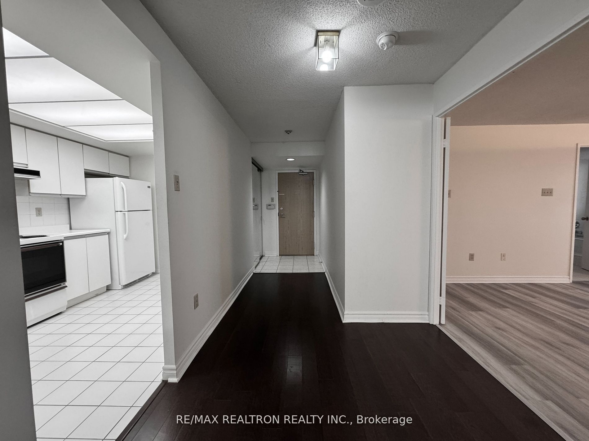 Additional image 3 of 1706-5 Kenneth Avenue, Toronto, ON, M2N 6M7