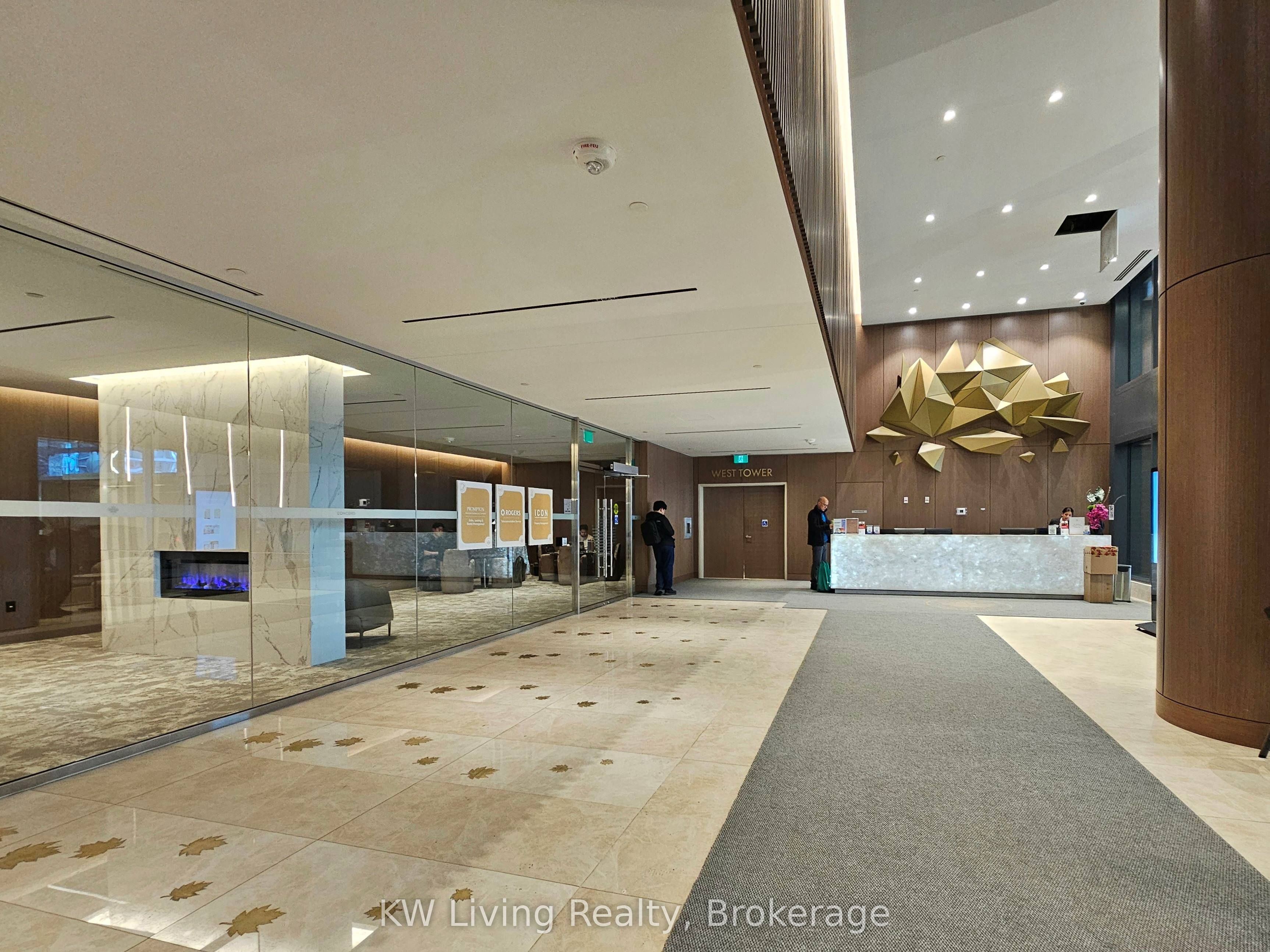 Additional image 3 of 7506-3 Concord Cityplace Way, Toronto, ON, M5V 0X4