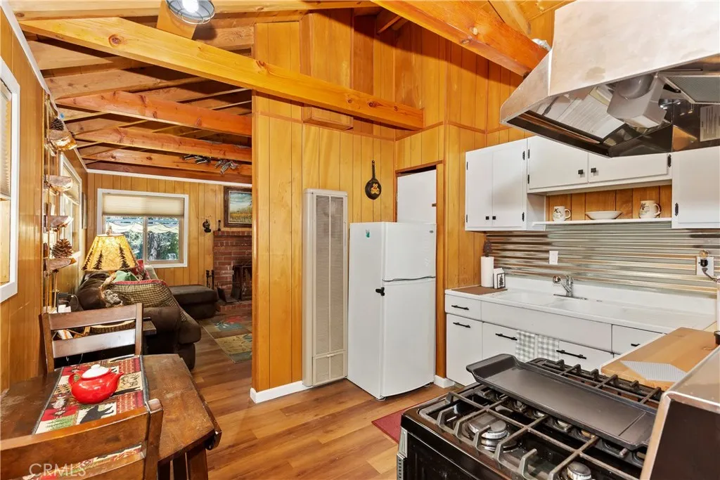 Additional image 20 of 428 W Aeroplane Blvd, Big Bear City, CA 92314