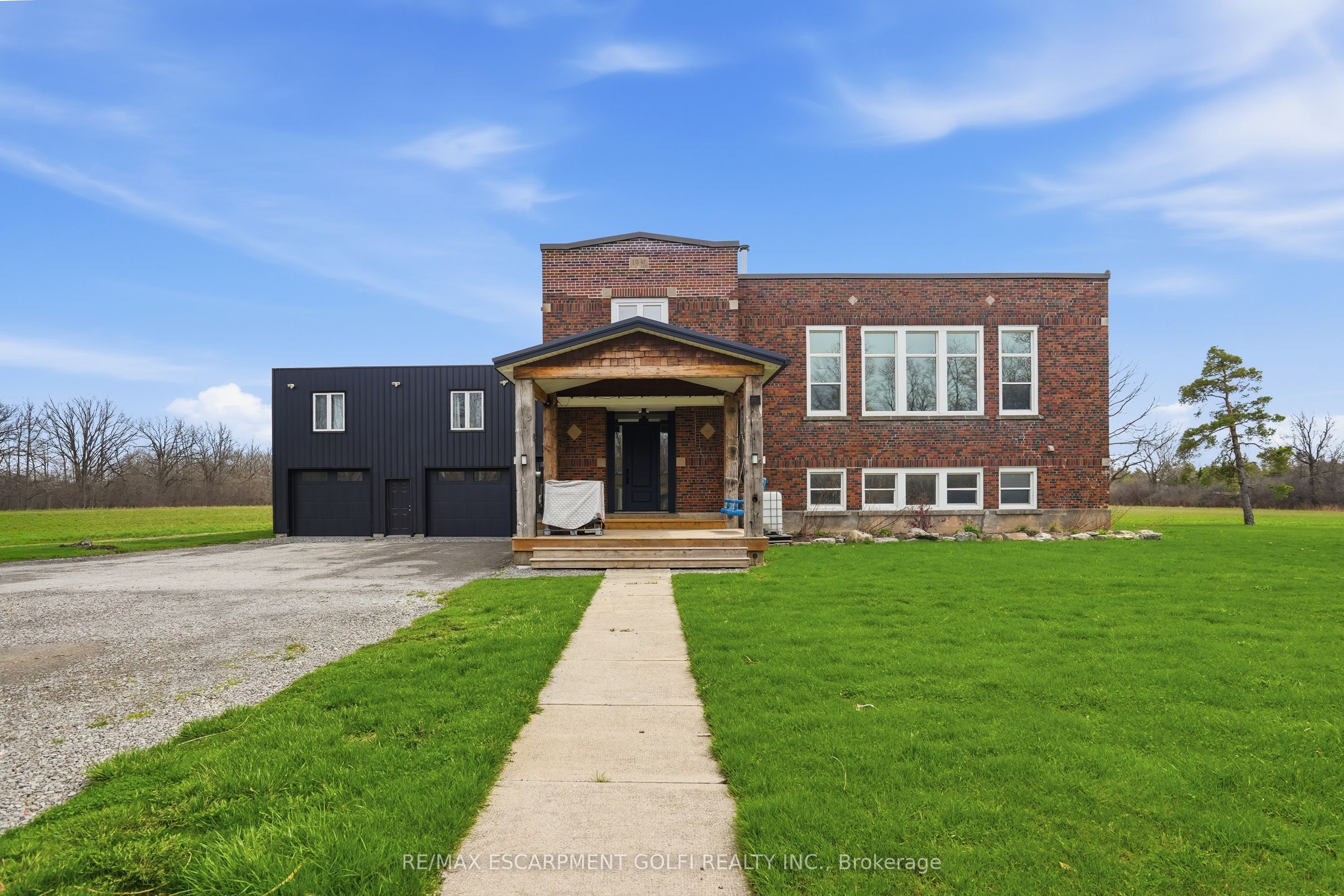 1744 Ridgemount Road, Fort Erie, ON, L0S 1N0