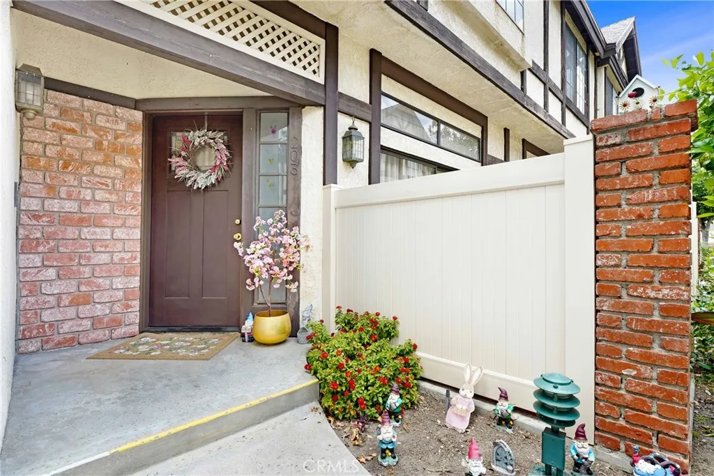 Additional image 6 of 20737 Roscoe Boulevard Unit 203, Winnetka, CA 91306