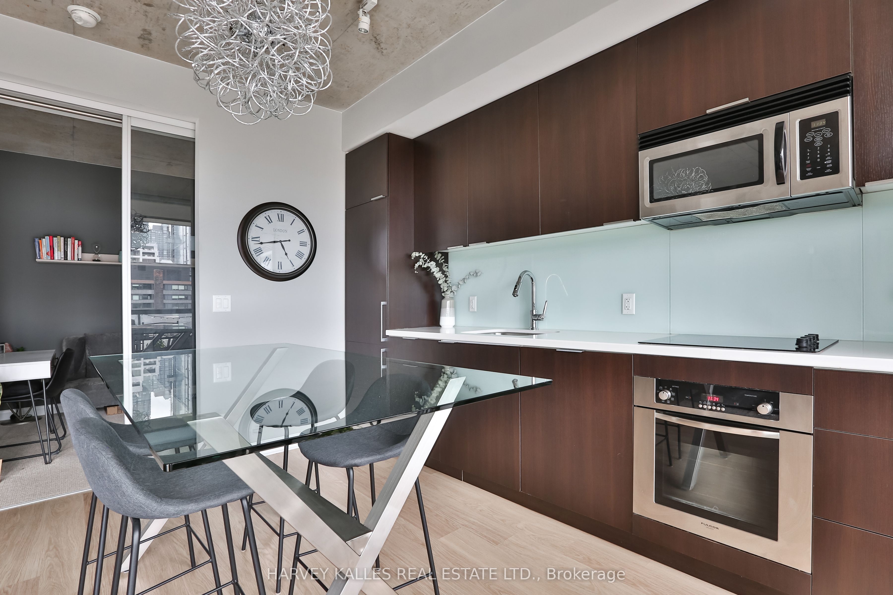 Additional image 4 of 712-478 King Street W, Toronto, ON, M5V 0A8