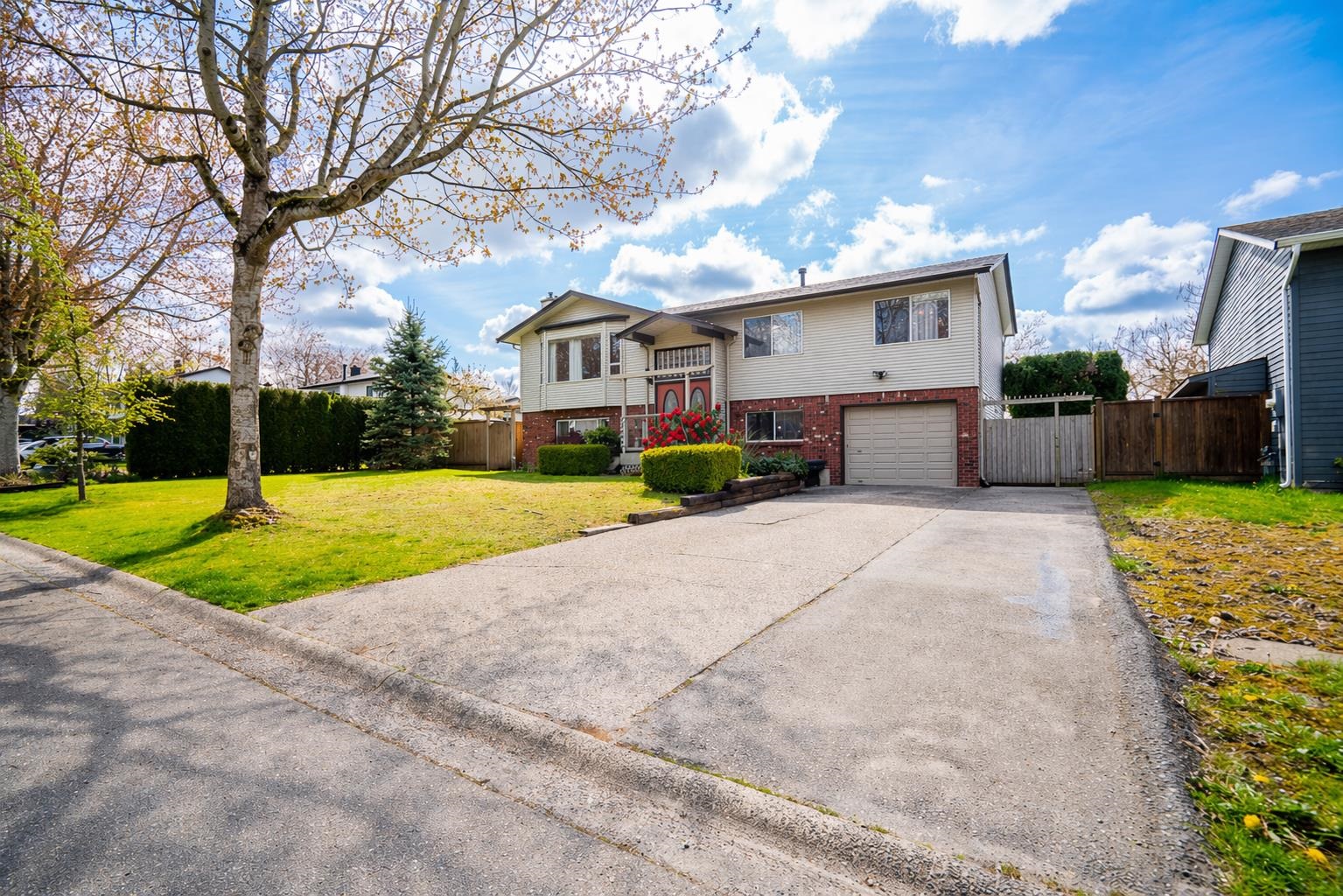 Additional image 4 of 18320 59a Avenue, Surrey, BC, V3S 5Y1