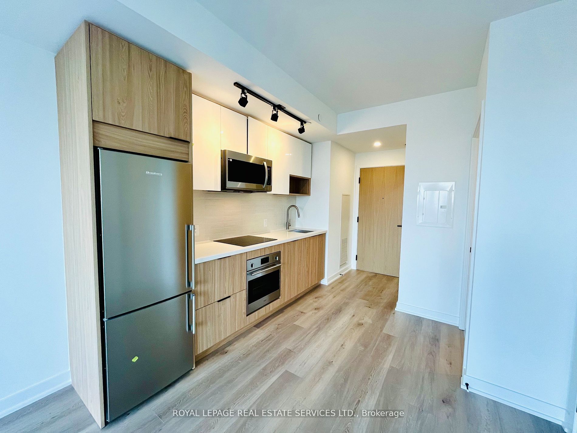 2009-5 Defries Street, Toronto, ON, M5A 3R4