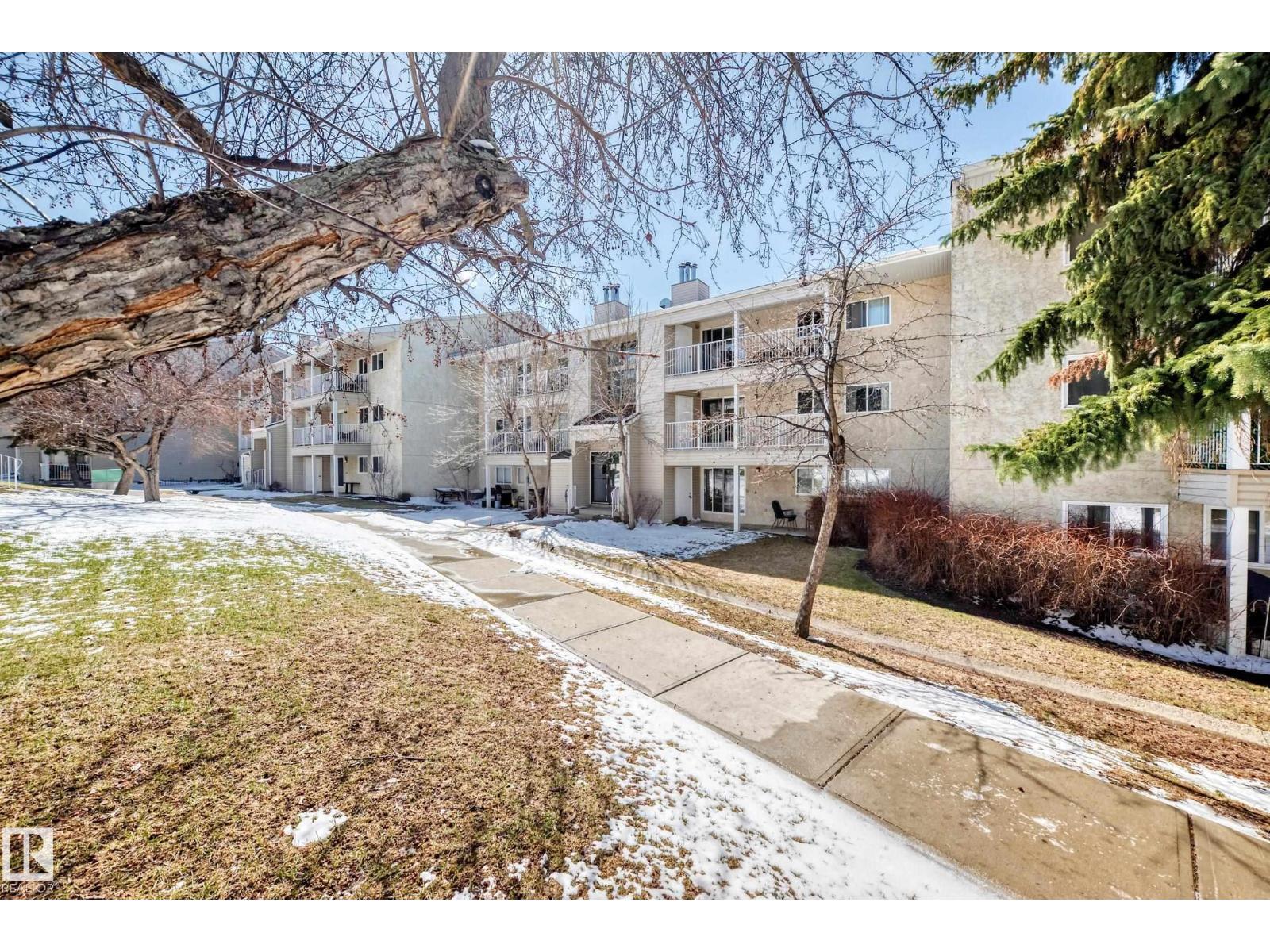 Additional image 3 of 202-328 Woodbridge Way, Sherwood Park, AB, T8A4G3