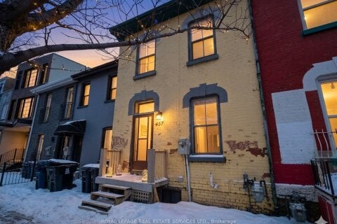 Additional image 7 of Main-457 Queen Street E, Toronto, ON, M5A 1T6