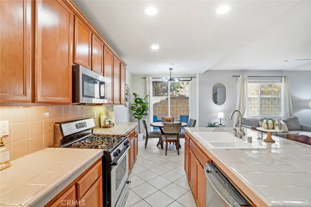 Additional image 11 of 5200 Archery Court, Fontana, CA 92336