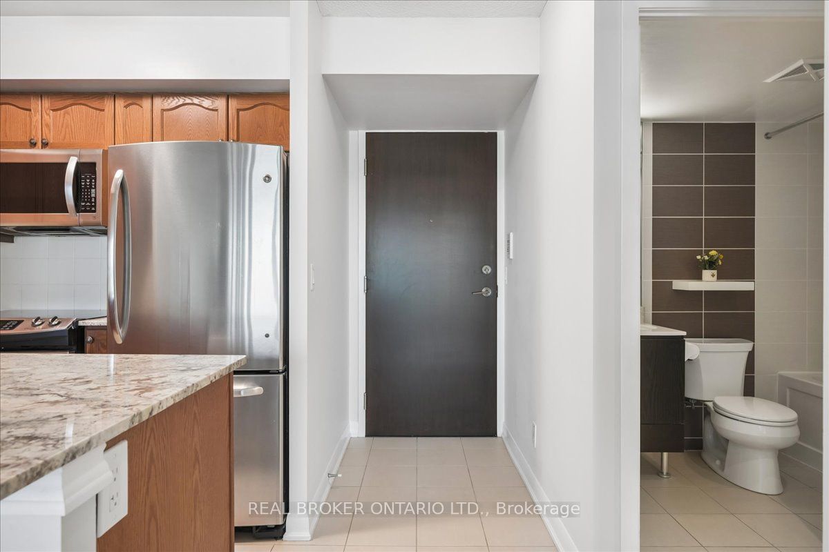 Additional image 4 of 1704-205 Sherway Gardens Road, Toronto, ON, M9C 0A5