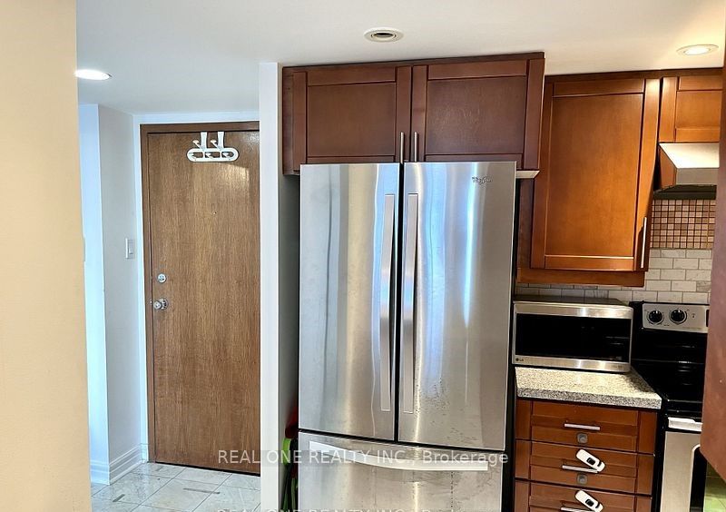 Additional image 5 of 1604-33 University Avenue, Toronto, ON, M5J 2S7