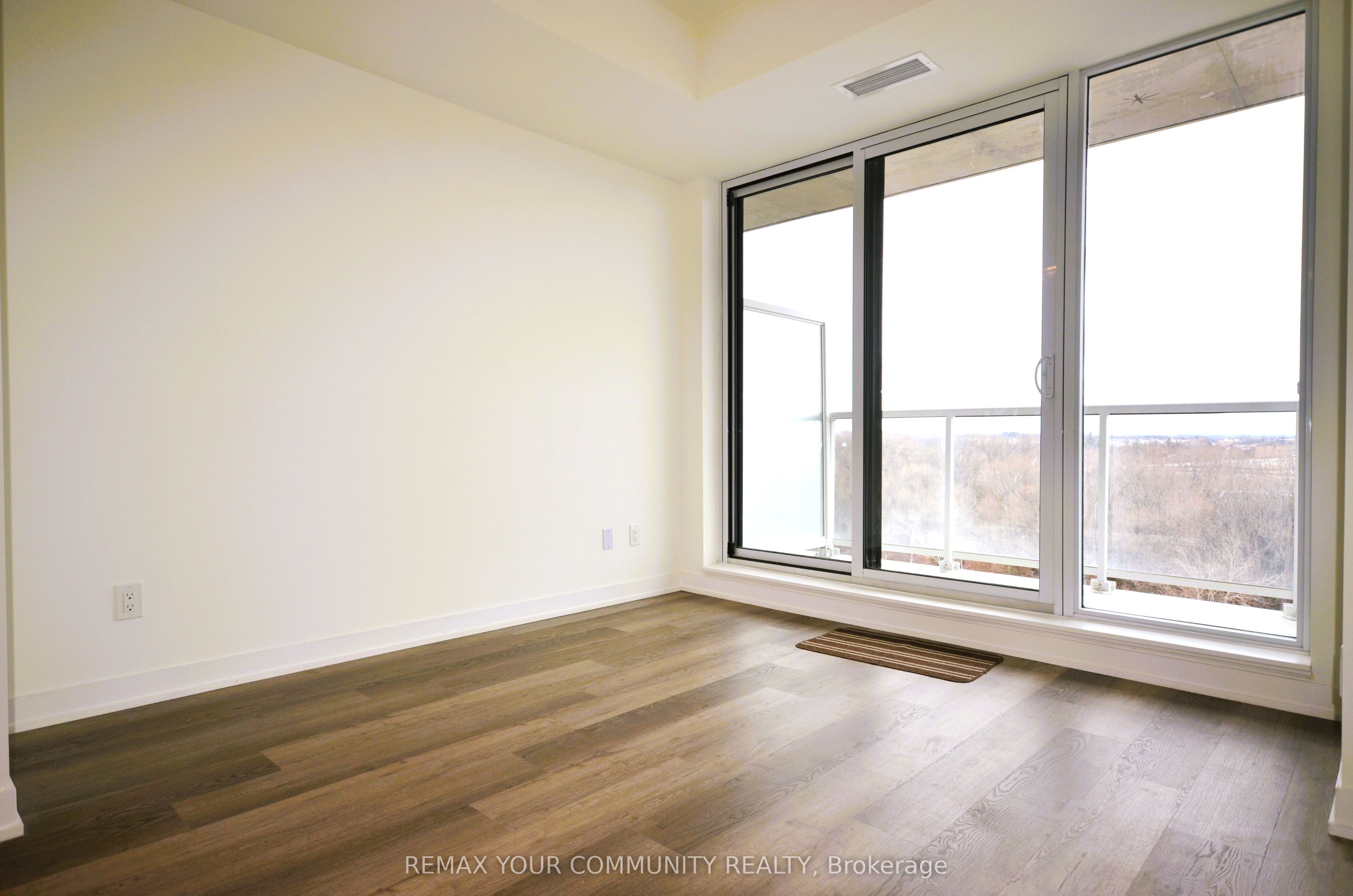 Additional image 3 of 708-6 David Eyer Road, Richmond Hill, ON, L4S 0N5
