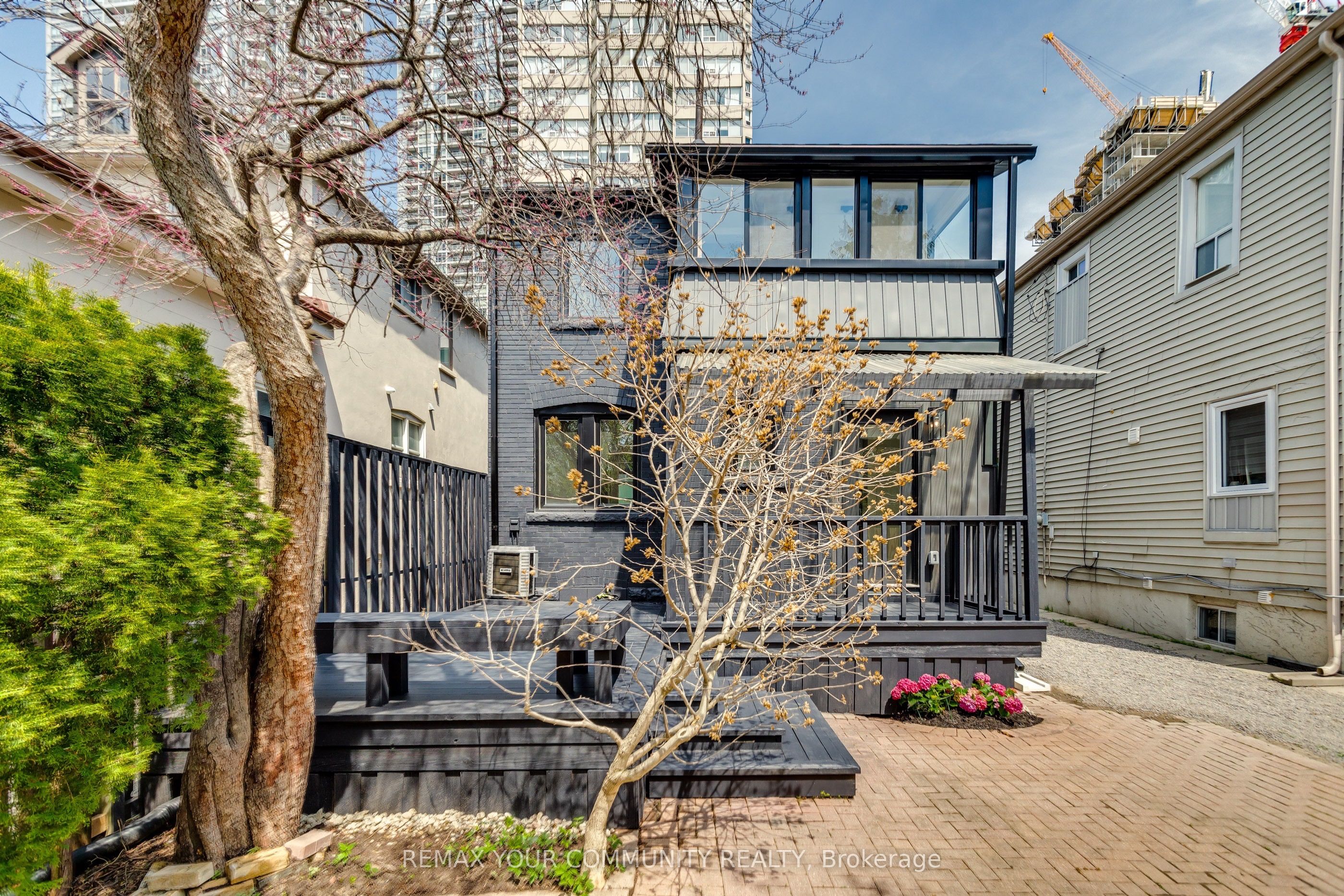 47 Soudan Avenue, Toronto, ON, M4S 1V5