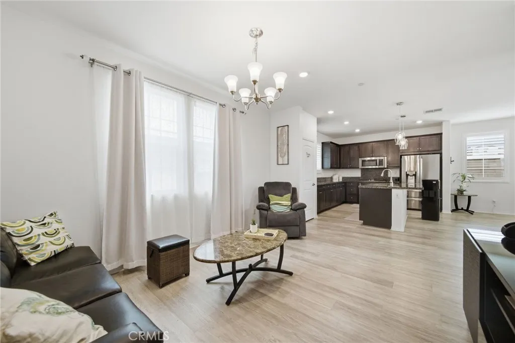 Additional image 4 of 16756 Petrus Ln, Fontana, CA 92336