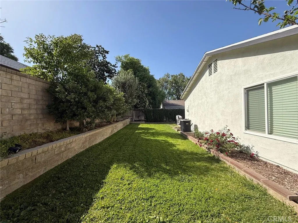Additional image 31 of 25347 Via Oriol, Valencia, CA 91355
