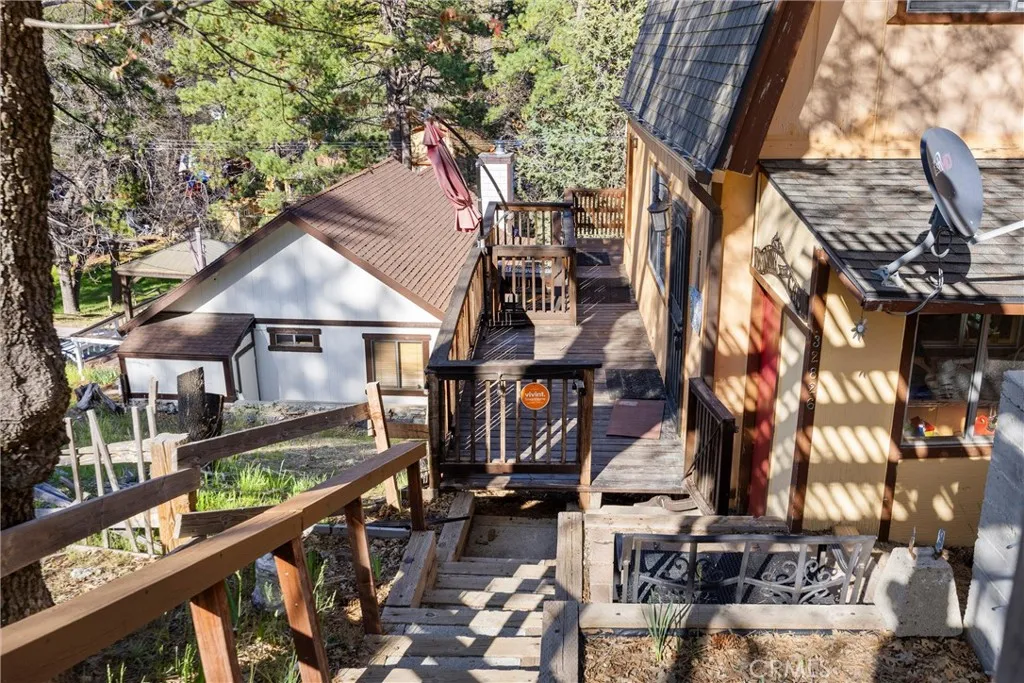Additional image 6 of 32826 Truman Ln, Running Springs, CA 92382